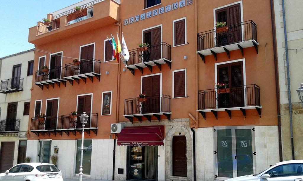 Regalpetra Hotel Racalmuto Kültér fotó