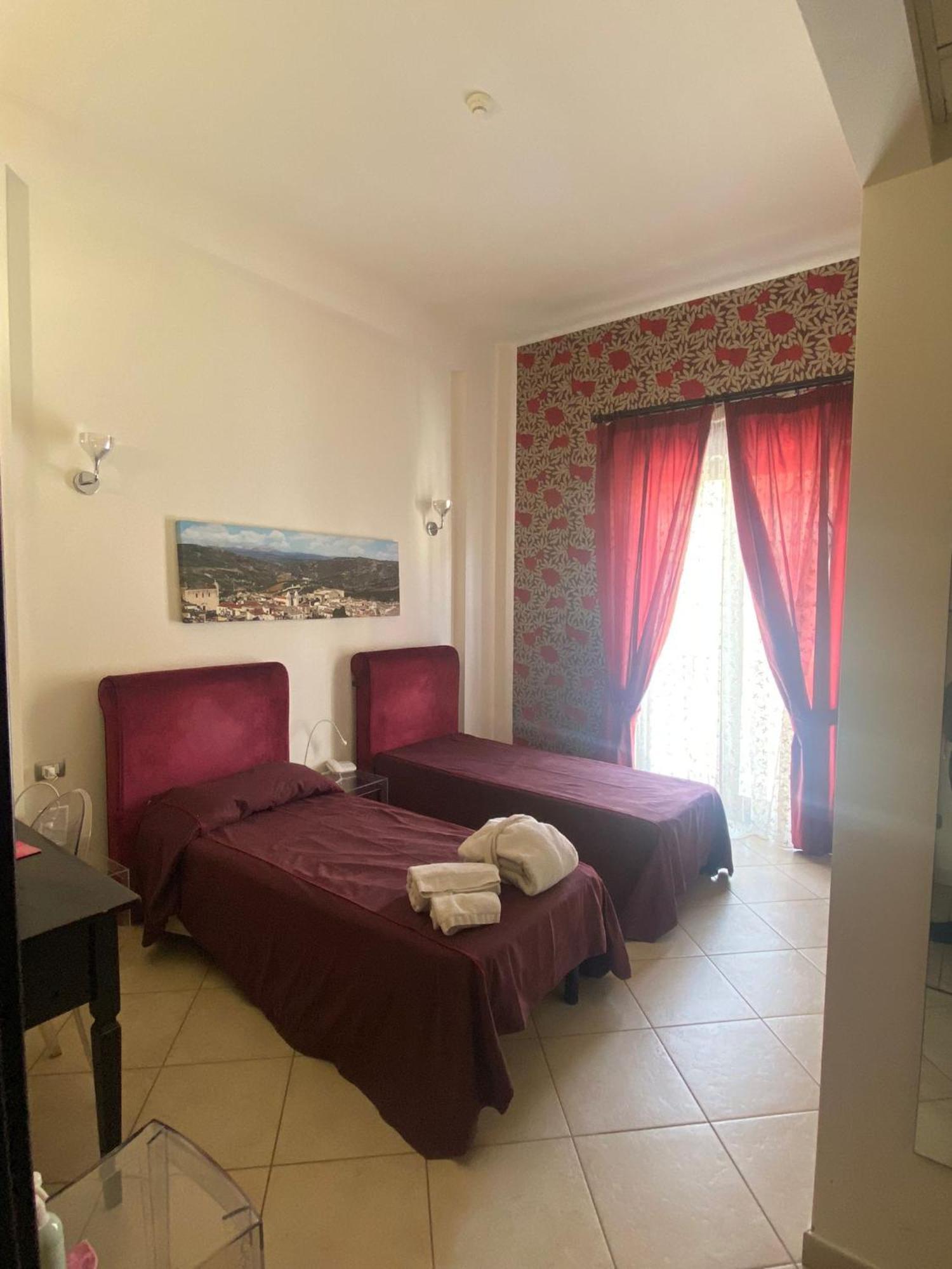Regalpetra Hotel Racalmuto Kültér fotó